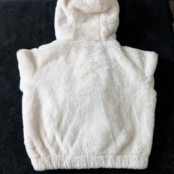 Faux Fur Hooded Cream Beige Cropped Jacket Elevated Loungewear Quiet Luxury XS - Picture 12 of 13